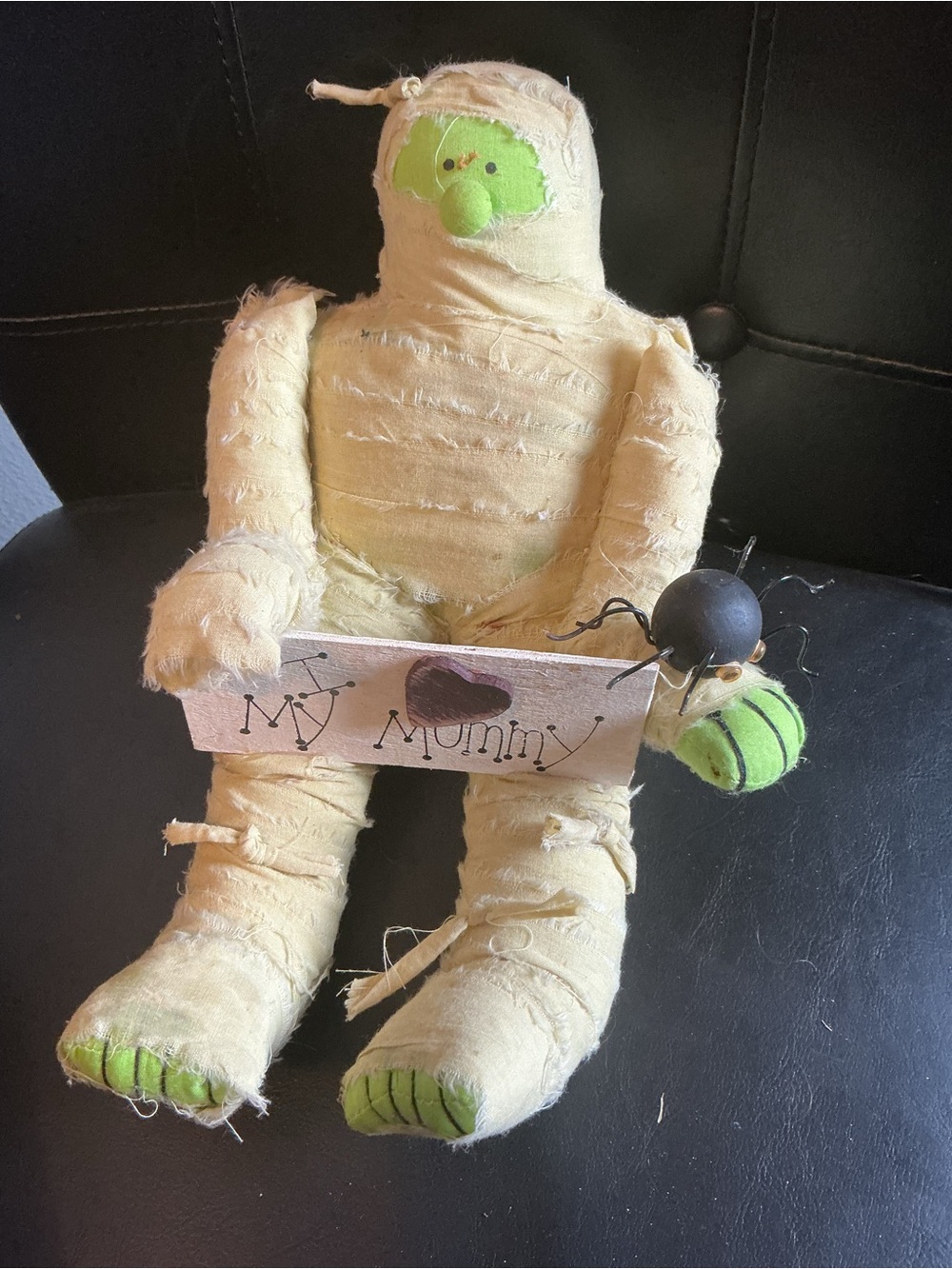vintage i love my mummy halloween decor